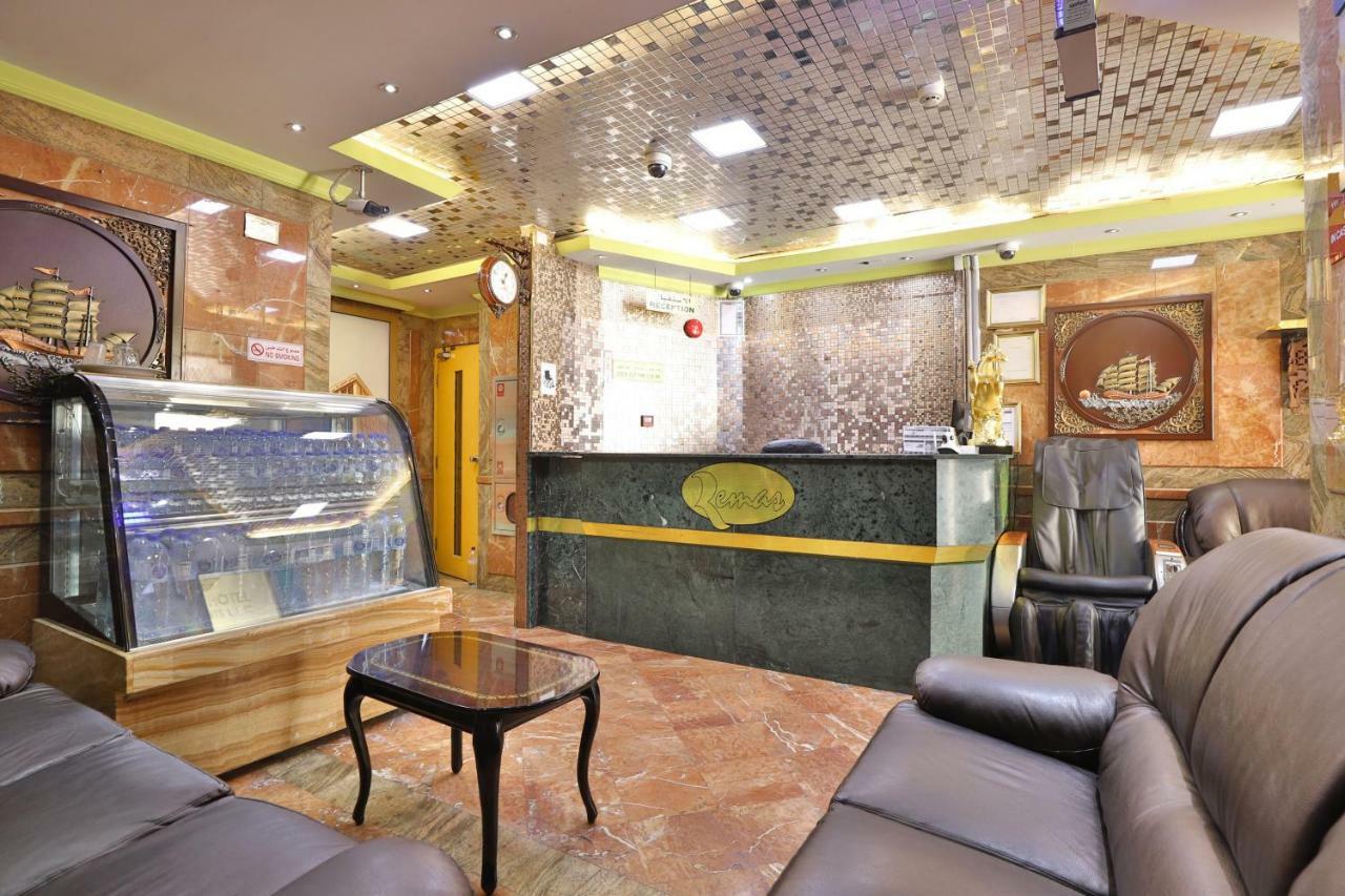 Oyo 261 Remas Hotel Apartment Dubai Eksteriør billede