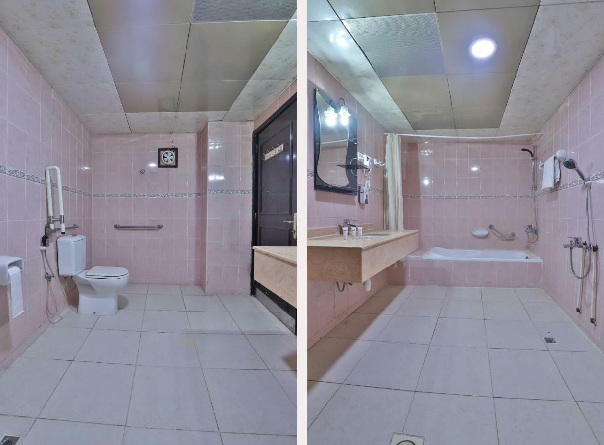 Oyo 261 Remas Hotel Apartment Dubai Eksteriør billede